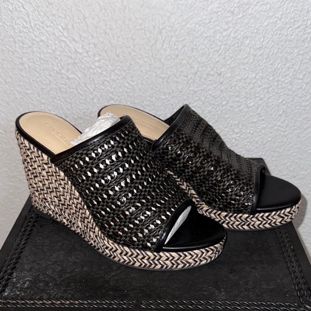 Liverpool Black and Tan Woven Wedges